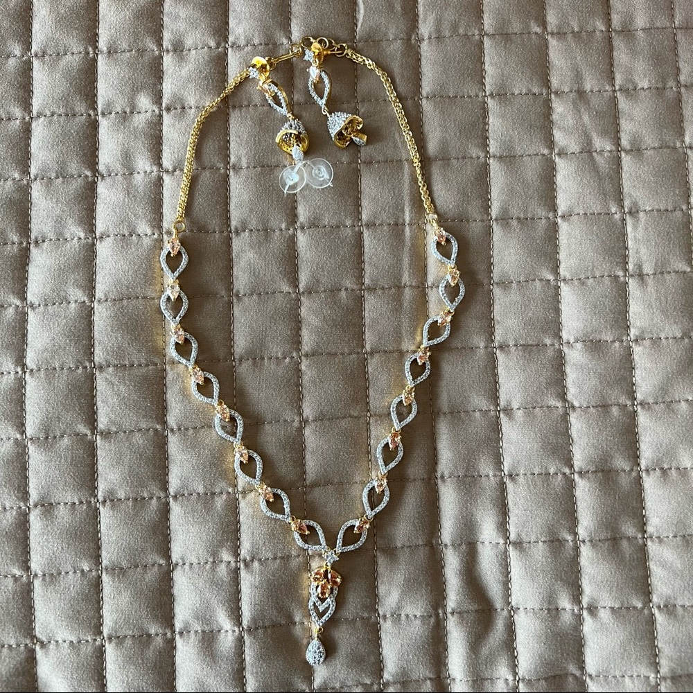 Fancy Necklace & Earring Set